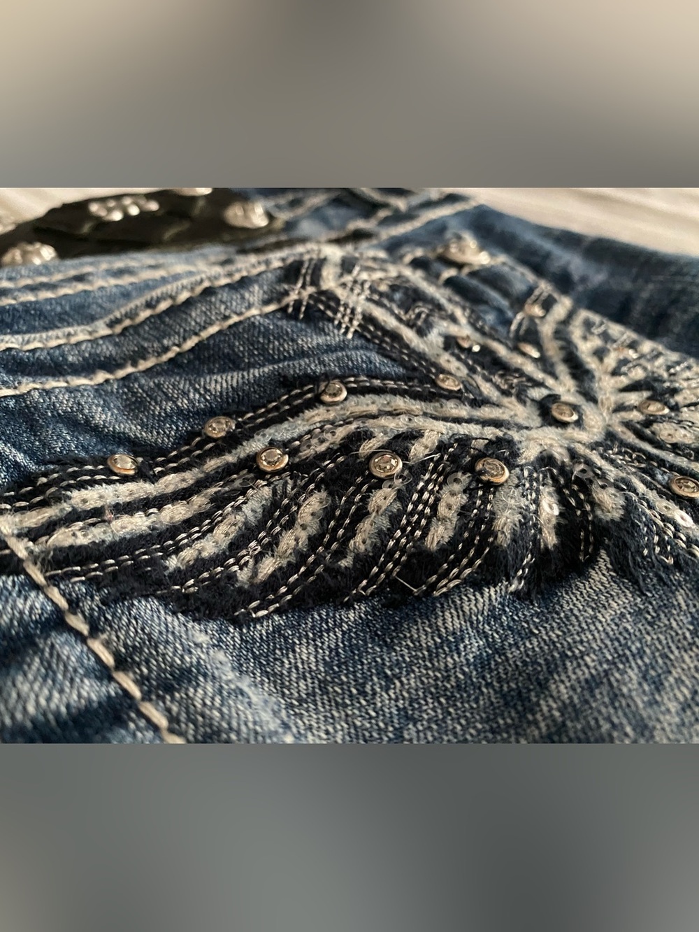 🦋 Miss Miss Angel Wing Cross Jeans 🦋 - Picture 2 of 8